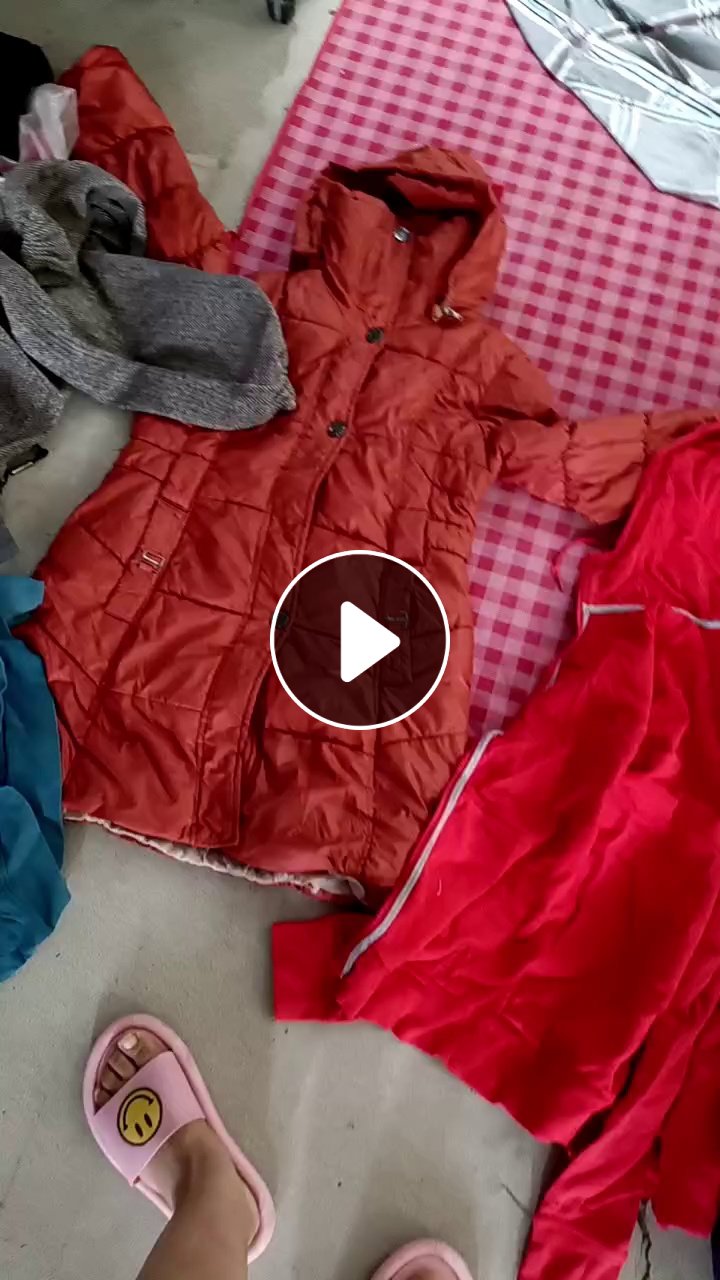 长期出售旧衣服黑料，冬装黑料，下脚料，货在河北任丘