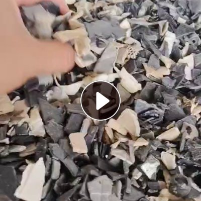 出售汽车内饰破碎料，水破甩干除铁，月供100吨左右