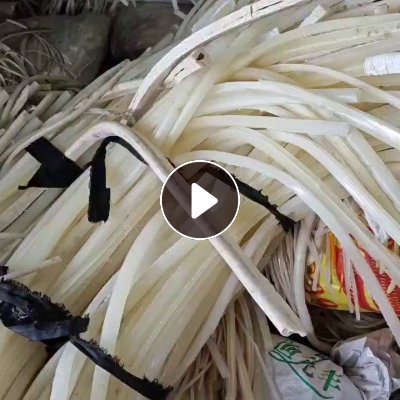 长期出售软质pvc边角料，有机玻璃切下来的，现货20多吨