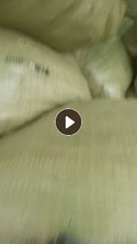 长期大量出售涤棉牛仔碎布，现货30吨