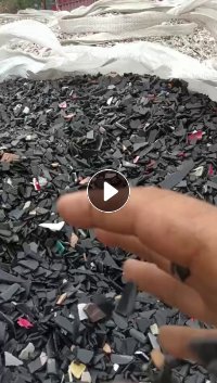 出售摩配黑pp破碎料，现货一挂车，水粉甩干除铁