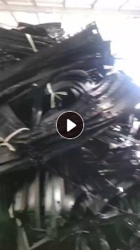 出售纯PC废料，装畜电池的外壳，无胶，现货有一半挂的