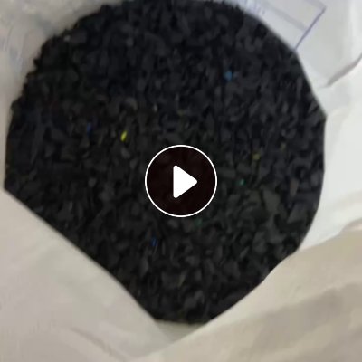 出售PVC电缆皮破碎料，分色、杂色都有，清洗干净可上机，月供300吨左右