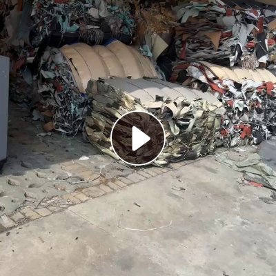 长期出售汽车内饰革，带铁的30吨，不带铁的30吨，月供50-60吨