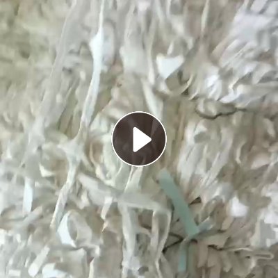 出售卫材下脚料，热风无纺布下脚料，无纺布跟膜复合的，现货有8吨左右