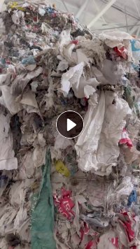 长期出售炼油编织袋废料，每月最少1000吨