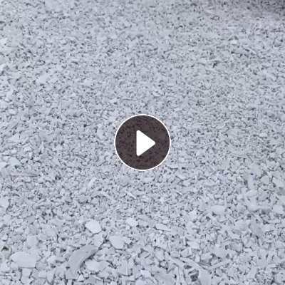 长期出售黑白水果筐破碎料，过16筛网破的，现货三十六吨