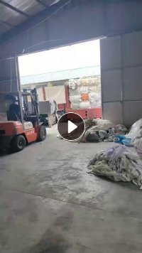 大量收购优质大白料,旧衣服大白料,装车打款!以次充好勿扰!北方货源优先,欢迎来电!