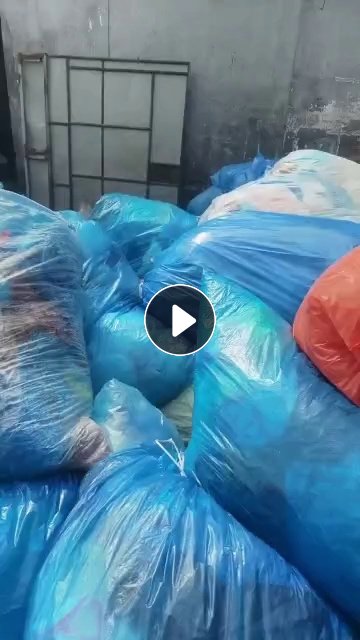  出售pe膜，高低压混打的，全部都是厂里出来的货，一个月有200多吨