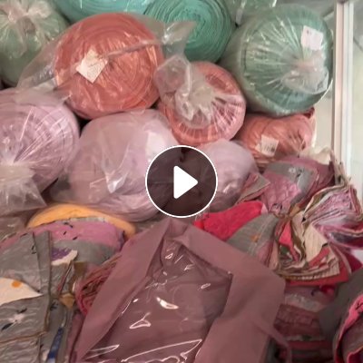 长期大量出售单面的牛奶绒，门幅2米3左右，克重180-200左右，现货20多吨