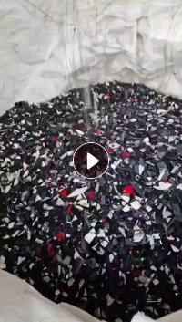 长期出售PP汽车内饰和保险杠破碎料，月供150吨