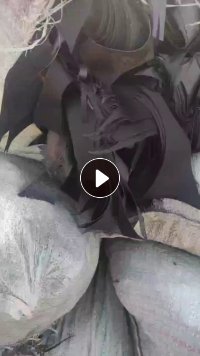 出售PVC皮革下脚料,汽车坐垫下来的,现货有一百多吨,货在河北邢台