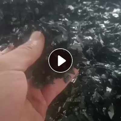 长期出售黑色阻燃pc片材破碎料，已清洗，现货20吨