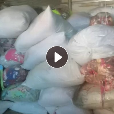 长期大量出售毛巾厂下来的涤锦碎布，涤锦边角料，涤锦废布，现货十几吨