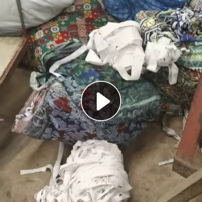 长期大量出售涤纶布条，涤纶废布，涤纶边角料，现货6.8米一车