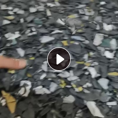  出售PP汽车内饰破碎料，过清洗甩干除铁，现货一挂车