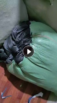 长期出售涤纶废布，涤纶碎布，黑色涤纶料，货在浙江慈溪市