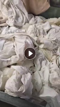 出售旧衣服净白，里面没有花型拉链，回收率98%，现货一挂，月供2车，河南三门峡