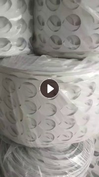 出售化妆品厂下来的含铝塑料，现货40吨左右