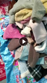 长期大量出售直播货，杂款女装，现货十吨左右