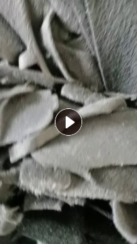 长期出售汽车内饰料,涤纶汽车内饰料,地毯料,现货有80吨左右,货在山东烟台