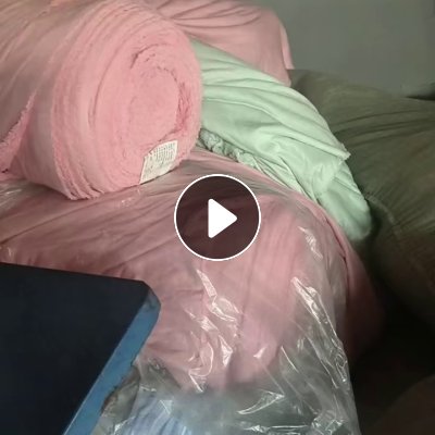 出售库存绒布，塔芙绒和泰迪绒，门幅2米3左右，卡芙绒克重200左右，泰迪绒250左右