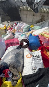长期出售旧衣服黑料，可以压包，每月几十吨
