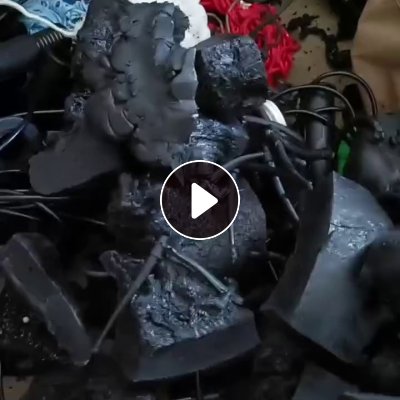 长期出售PVC机头料，和电瓶车手把，现货各有十几吨 