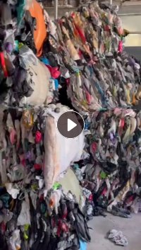 长期出售干造pe快递袋，现货9.6一挂车