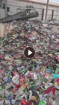 长期出售铝易拉罐压块料，小压块450公斤一个