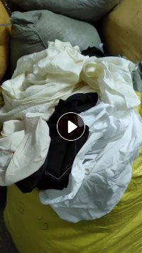 长期出售服装厂下脚料，有棉的有尼龙的，碎布统货，现货15吨，货在湖北黄冈