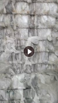 出售光伏厂下来的干造高压膜，有纯缠绕膜打包的，还有些高低压混合的，含少量标签，现货五六十吨