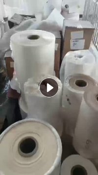 出售pet复合pe膜，带胶、不带胶的都有吗，厚度5丝，现货100吨