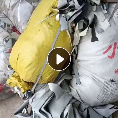 长期出售家具厂下来的pu人造革边角料，pu废料，人造革废料，现货30吨以上