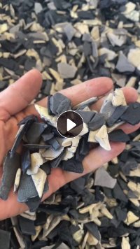 长期出售PP汽车内饰破碎料，汽车AB柱破碎料，溶脂18-20，冲击30左右