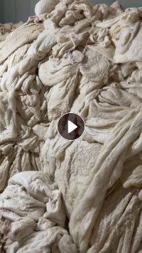 出售蚕丝被，旧蚕丝下脚料，现货有20吨，货在湖北武汉