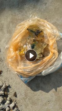 出售炼油料，玻璃胶厂下来的 ，高压膜带玻璃胶，白胶、黑胶、透明胶3种，13米能拉30吨左右