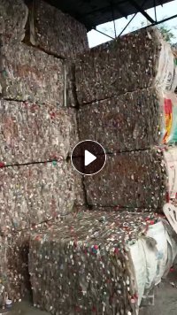 长期出售纯白矿泉水瓶压块，瓶砖现货十三米一车