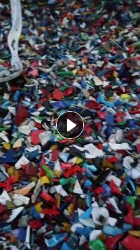 出售水破花涂料桶破碎料，长期供货