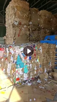 大量出售纯黄板纸压包，统货压块，长期有货