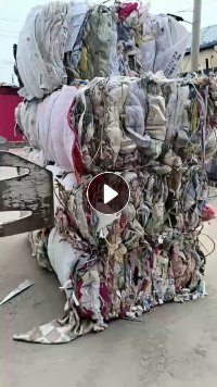 出售旧衣服燃烧料，现货5车9米6，河北石家庄