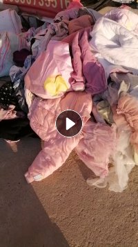 长期出售旧衣服黑料，旧衣服，现货4.2米一车