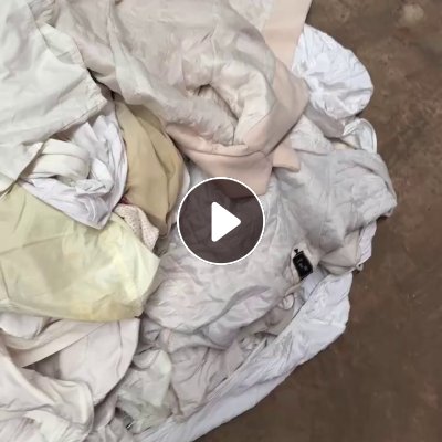 长期大量出售旧衣服，旧衣服大白，现货13.7米一板车装不完，月供500吨左右