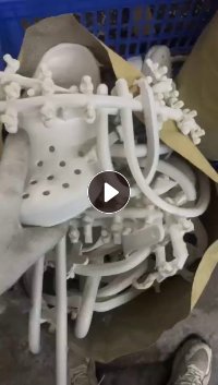 长期出售eva鞋底边角料，现货16吨左右