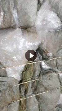 出售pet膜，现货有20来吨，卡片厂下来的料子