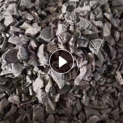 出售PE垃圾桶破碎料，沉底的，现货200吨