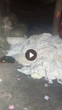 出售涤纶白纱，白色涤纶废布，造粒布，货在河南郑州