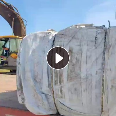 出售废旧吨包，用过一次的也按吨卖，月供100吨 