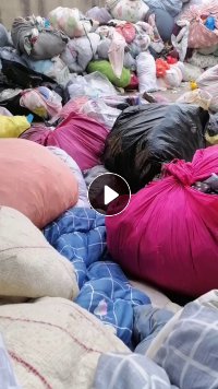 长期出售潮的旧衣服黑料，旧衣服，现货十几吨