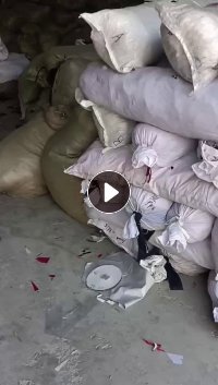 长期出售涤纶废布，每月25吨左右